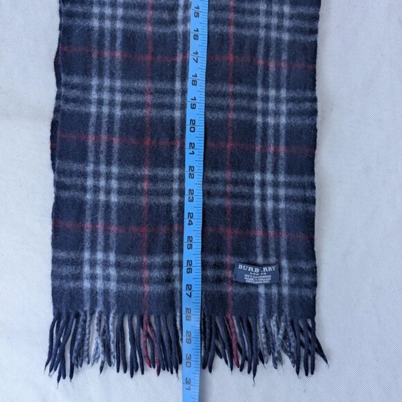 Burberry Unisex Cashmere Check Scarf Blue – Pre-Owned – Warm Designer Style - Picture 7 of 8